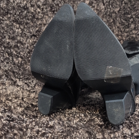 Elegant Azalea Wang Black Over-the-Knee Boots - Picture 7 of 9